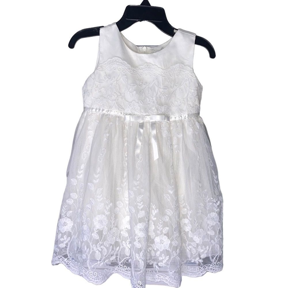 Little Baby Girls NWT Popatu White Satin And Lace Sleeveless Dress 24M !